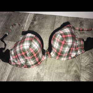 Victoria’s Secret bra